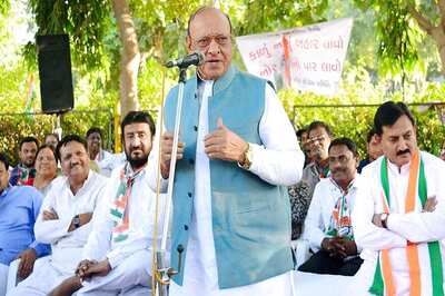Shankersinh Vaghela Maintains Silence Over RS Polls, Says Ahmed Patel Still a 'Friend'