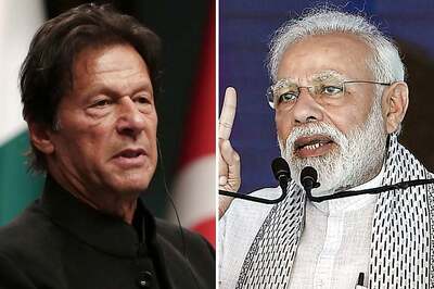 Pakistan Cautions Media Against Speculation Over Exchange of Congratulatory Messages Between Khan, Modi