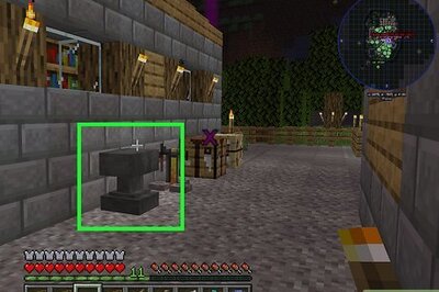 3 Steps to Repair a Regular or Enchanted Bow in Minecraft