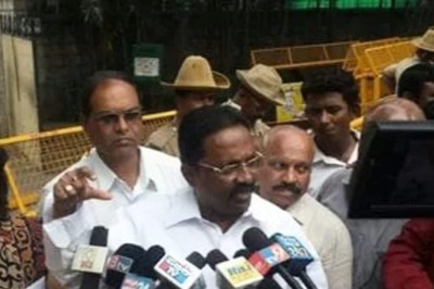 Siddaramaiah Is Only His Latest Target: Armed with RTI, Activist TJ Abraham Always Duels with The Big Guns