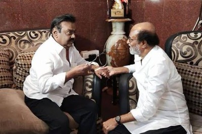 Rajinikanth Returns To Chennai, Cancels 'Vettaiyan' Shoot To Pay Tribute To Vijayakanth