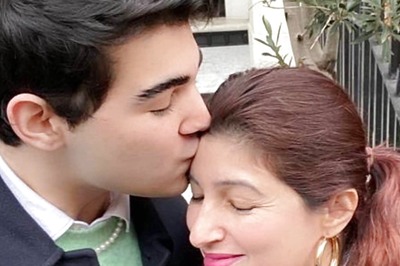 Twinkle Khanna Shares Adorable Photo With Son Aarav; His Pearl Necklace Steals the Show