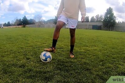 How to Balance a Soccer Ball on Your Foot