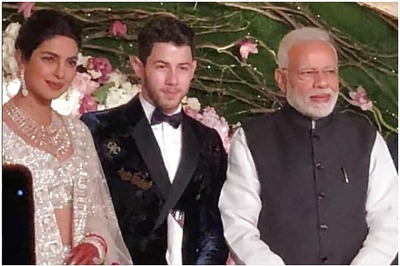 Priyanka Chopra-Nick Jonas' Delhi Wedding Reception: Couple Poses With PM Modi