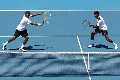 Bhupathi-Bopanna crash out of Australian Open