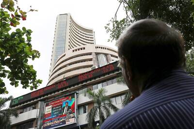Sensex Falls For 3rd Day In a Row, Drops 106 pts; Nifty Below 16,250; Tata Steel Tanks 7%