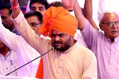 News18 Afternoon Digest: Sulking Over Gujarat Unit Discord, Hardik Patel Finally Bids Adieu to Congress & Other Stories