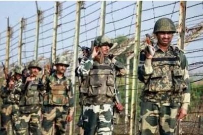 BSF Troops Seize Arms, Ammunition Near India-Pakistan Border in Punjab
