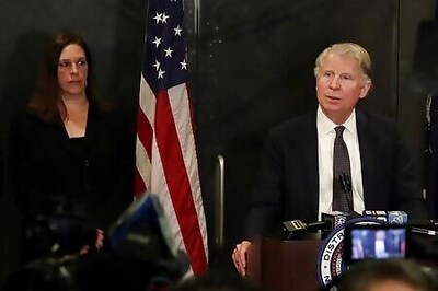 Trump Wins Delay In Handover Of Tax Returns To Manhattan Prosecutor