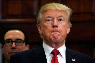 Russian Offering Info on Trump Bilked US Spies Out of Money, Report