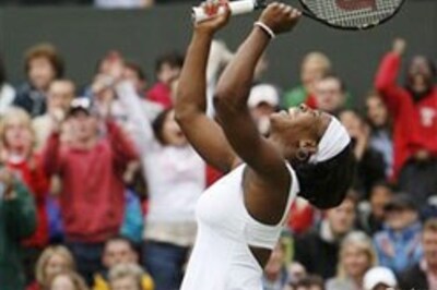 Serena shrugs off Hantuchova, cramps
