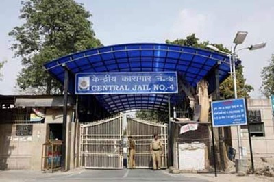 Explosives-laden SUV: IM Terrorist Questioned for 4 Hours in Tihar Jail on Mobile Phone Recovery