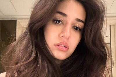 Disha Patani Burns Up Instagram With Sultry Pose In Black Bralette; Sexy Photo Goes Viral