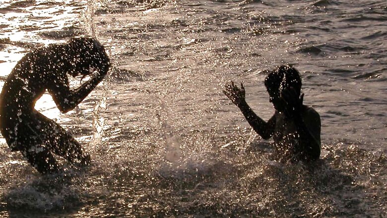 Respite from April Heatwave Likely from Today; Clouds, Winds to Bring Down Temperature: IMD