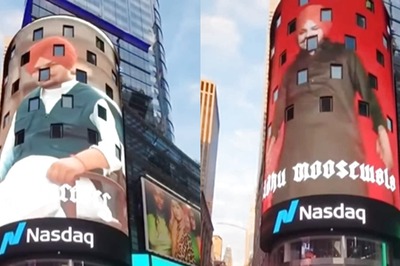 Sidhu Moose Wala's Songs Play At Times Square On Birth Anniversary, Fans Throng To Pay Tributes; Watch Video