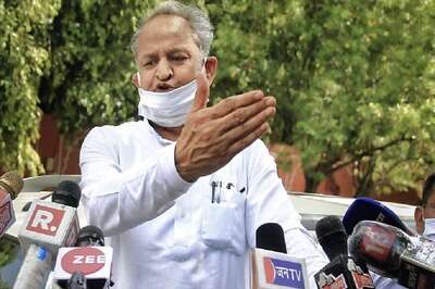 Gehlot May Recalibrate Strategy After SC Setback as Plans Underway for Floor Test Next Week