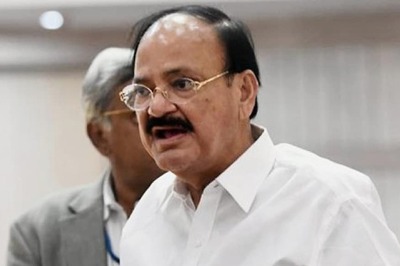 Tamil Nadu Governor Discharging His Duties in Non-partisan Manner: Venkaiah Naidu
