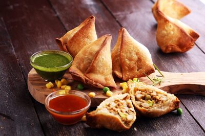 Evening Snacking Ideas for Samosa Lovers