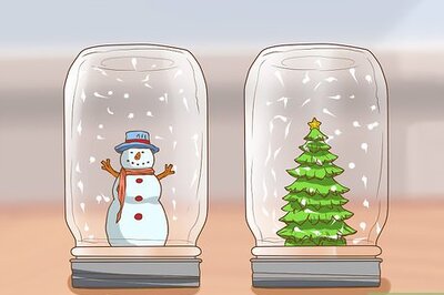 How to Make a Snow Globe With a Jar