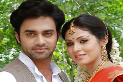 Sadaf to romance Navdeep in Telugu film 'Maitri'