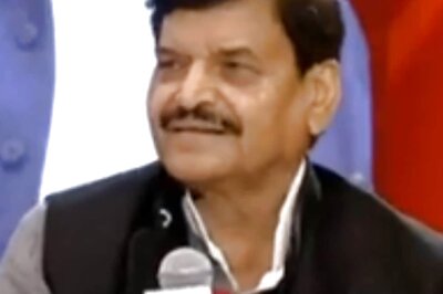 Shivpal Yadav to Take 'Bahu' Aparna's Route? His 20 Minutes at CM Yogi's Residence Spark Rumours
