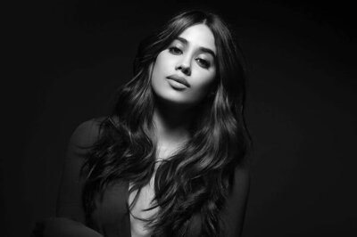 Janhvi Kapoor Pens an Emotional Post Amidst Self-isolation; Read Here