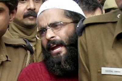 Amnesty condemns Afzal Guru's execution