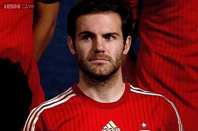 Mata arrives at United for medical ahead of move