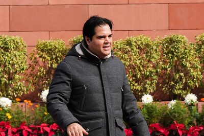 Varun Gandhi Won't Contest Lok Sabha Polls, Indicate Associates on Last Day of Filing Nomination from Pilibhit