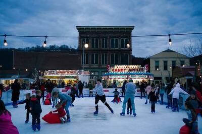 American Life Expectancy Rises for First Time in Four Years