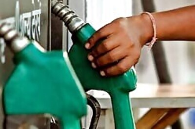 Iran calls for emergency OPEC meeting