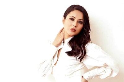 Take Note From Shehnaaz Gill To Slay Airport Look