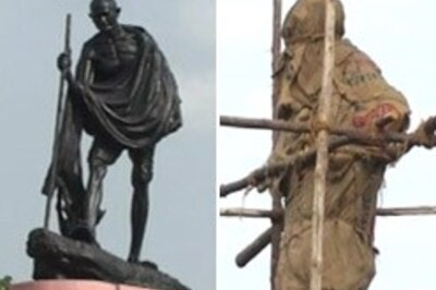 Indian protests get Gandhigiri flavour