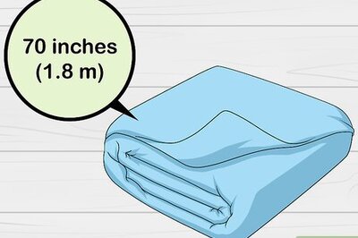 How to Make Robes From Fleece Blankets