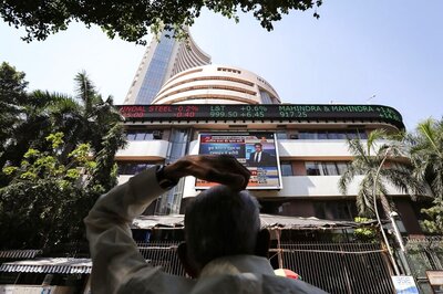 Sensex Shrugs Off GDP Rebound, Sinks 316 Points