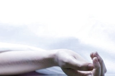 Navi Mumbai Woman Commits Suicide by Jumping off Building Terrace; Husband Held