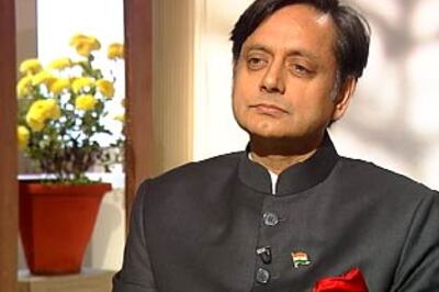After Tharoor, his Official on Special Duty angers Cong
