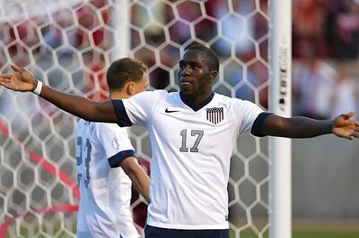 Jozy Altidore back in EPL with Sunderland