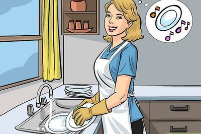 How to Have Fun While Washing Dishes