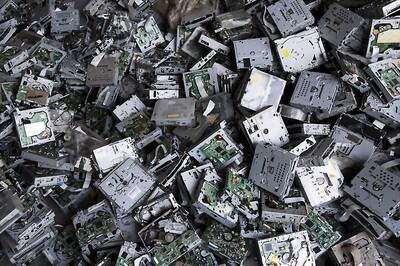 Centre, UP Govt Get NGT Notice on E-waste in Ganga Tributary