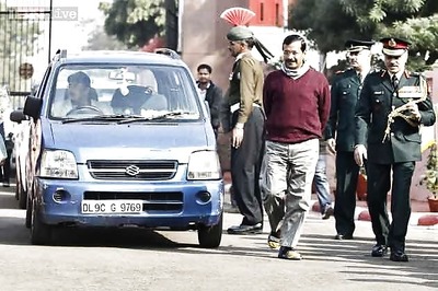 AAP's Rohtak candidate hopes to have a successful ride on Kejriwal's blue car