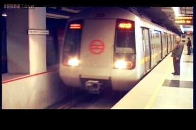 Delhi Metro revises minimum recharge to Rs 100 using TVMs