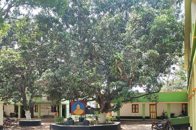 West Bengal School Remains Closed on Mondays But Students Take Classes on Sunday, Here's Why