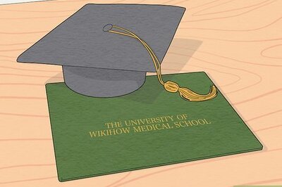 Starting a Career as an Audiologist (Plus Salary and Job Outlook)