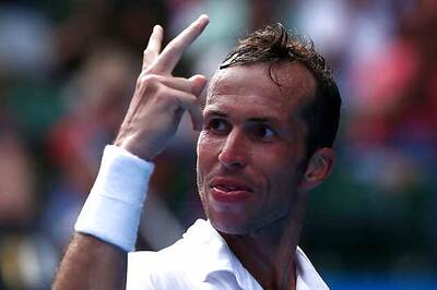 Radek Stepanek defeats Mikhail Youzhny at BMW Open