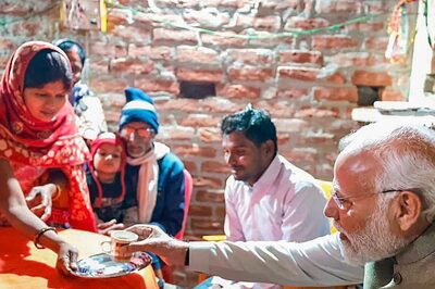 'Wish the US Had Leaders Like...': Modi's Interaction with Ujjwala Beneficiary in Ayodhya Wins the Internet
