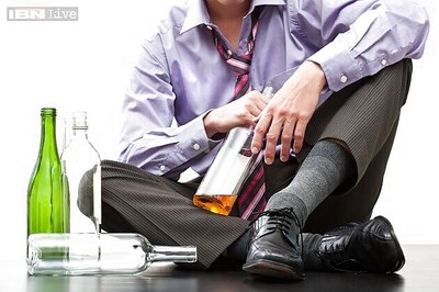 A smartphone app that helps alcoholics stay sober