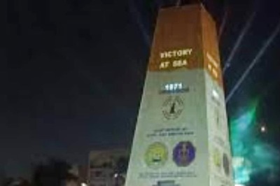 At Visakhapatnam's Sea Memorial, Laser Show Pays Tribute To Indian Navy