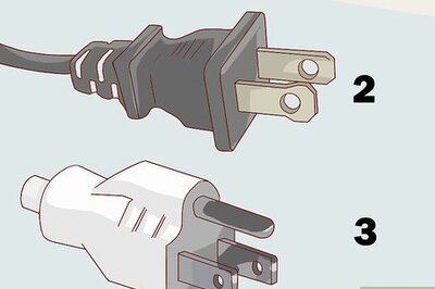 How to Choose a Travel Adapter