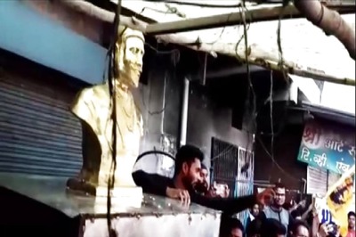 Congress Insulting Pride of Nation, Says BJP as Row Erupts Over Removal of Shivaji's Bust in MP Town